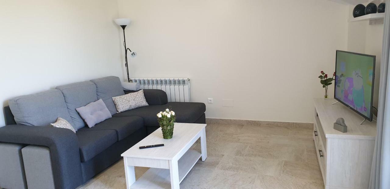 Apartamentos La Pradera De Isla Plana Екстериор снимка