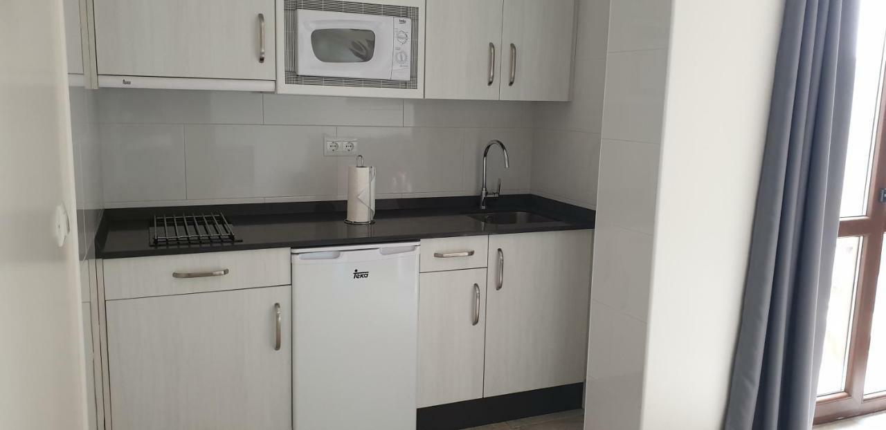 Apartamentos La Pradera De Isla Plana Екстериор снимка