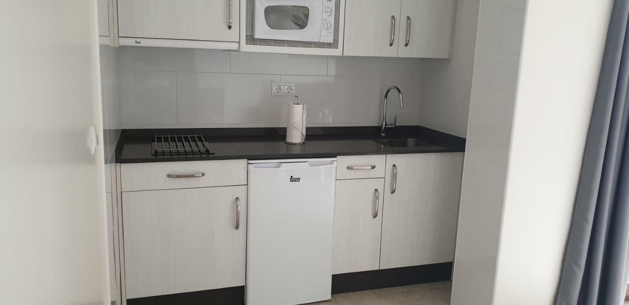 Apartamentos La Pradera De Isla Plana Екстериор снимка
